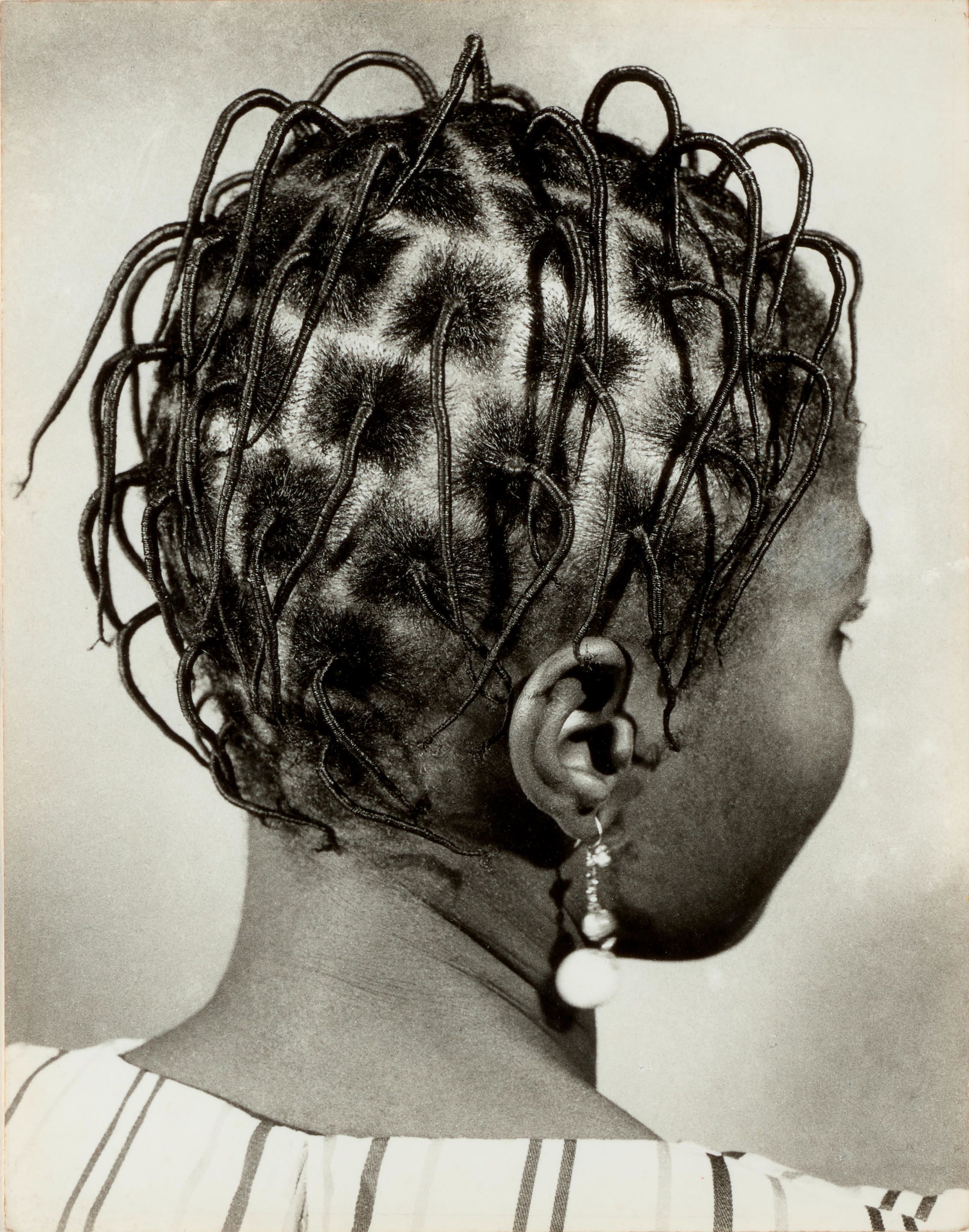 Lot 28. J.D. 'Okhai Ojeikere, Untitled. Estimate: $4,000 - $6,000