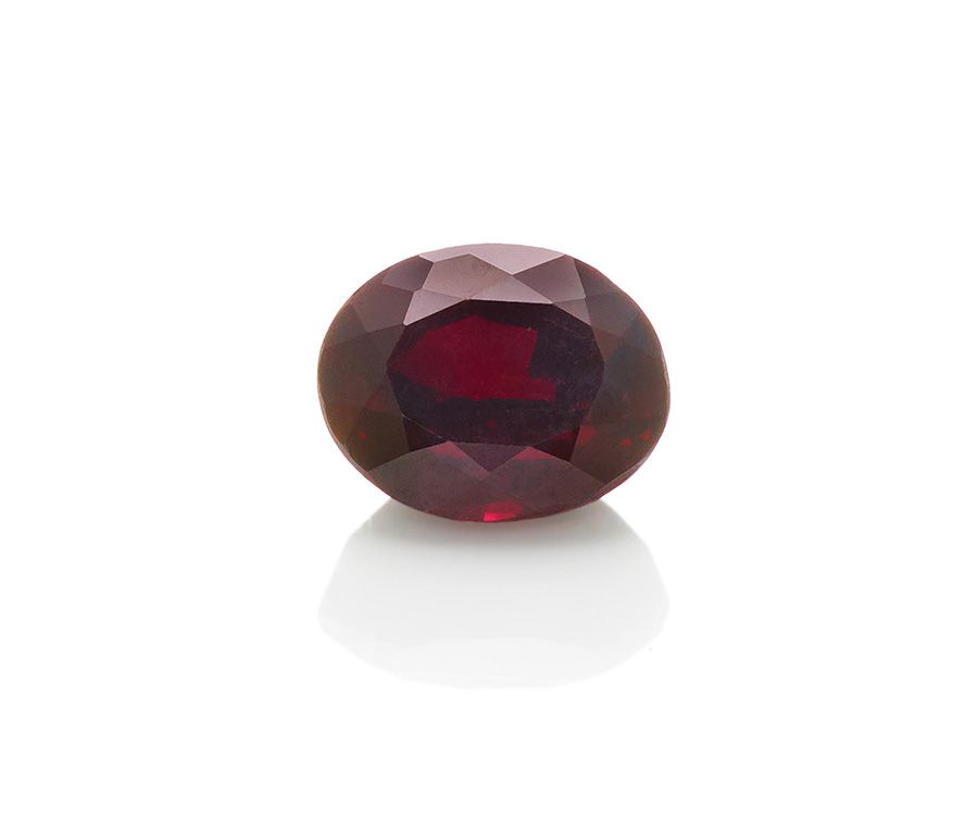 Rare Red Chrysoberyl (Red Alexandrite) with Cymophane Effect. Estimate: $2,500 - $3,500