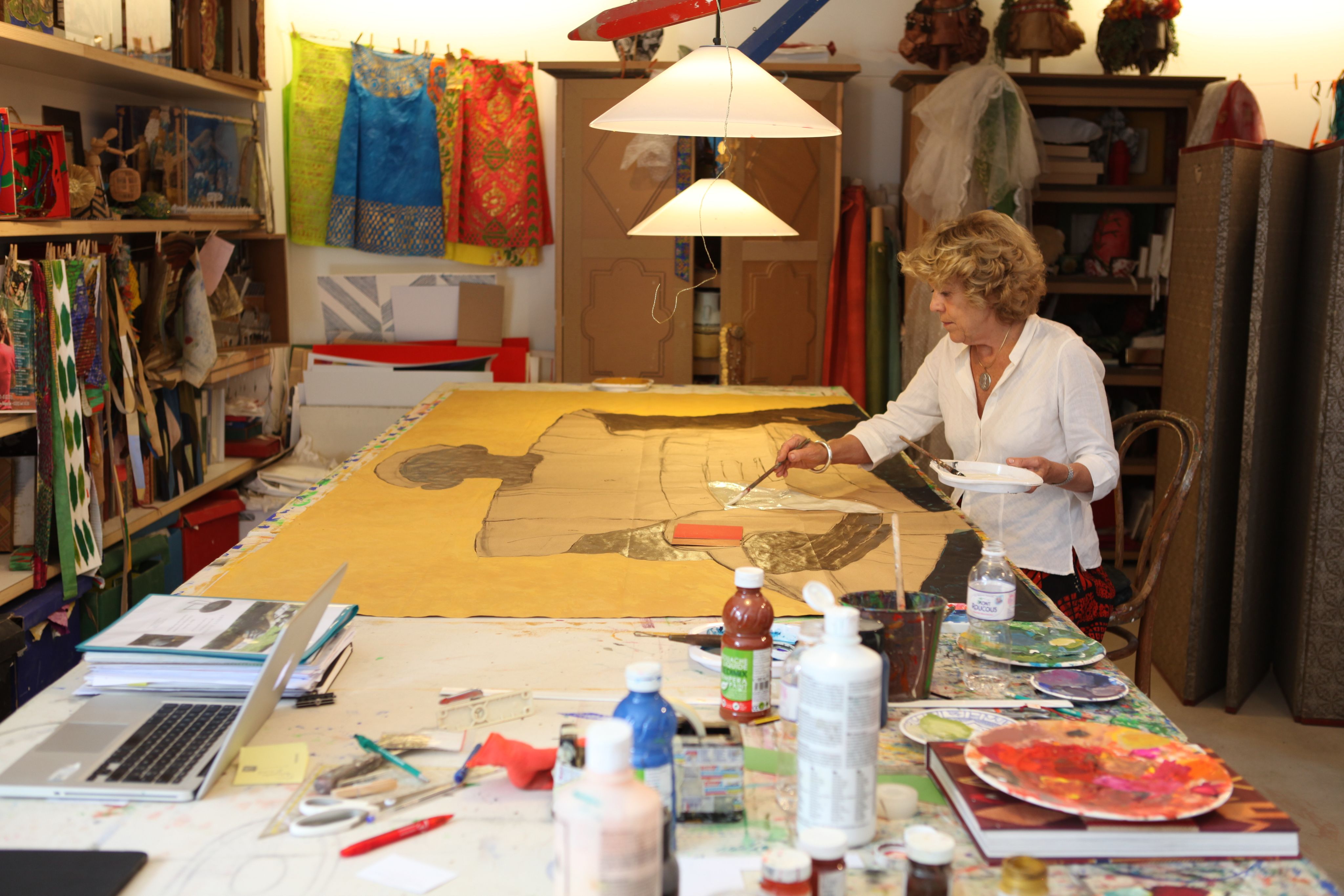 希少 アーティストIsabelle de Borchgrave 紙の世界 洋書 Isabelle de Borchgrave Dies at 78; Traced Sartorial History With